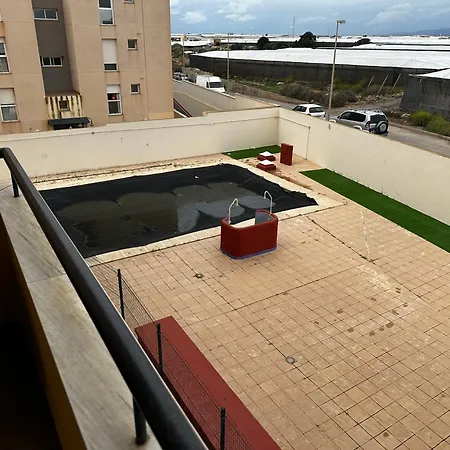 Nuki Apartment